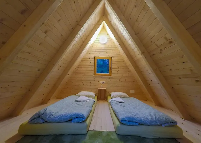 Camp キャンプ場 2*